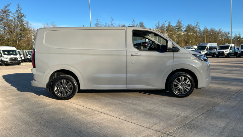 Ford Transit Custom E-320 L1 Rwd 100kW 65kWh H1 Van Limited Auto